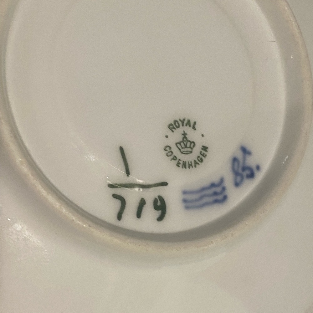 Royal Copenhagen Blue Fluted Half Lace 653 Plates 5" 1923 -1934 Danish Porcelain - Picture 6 of 8